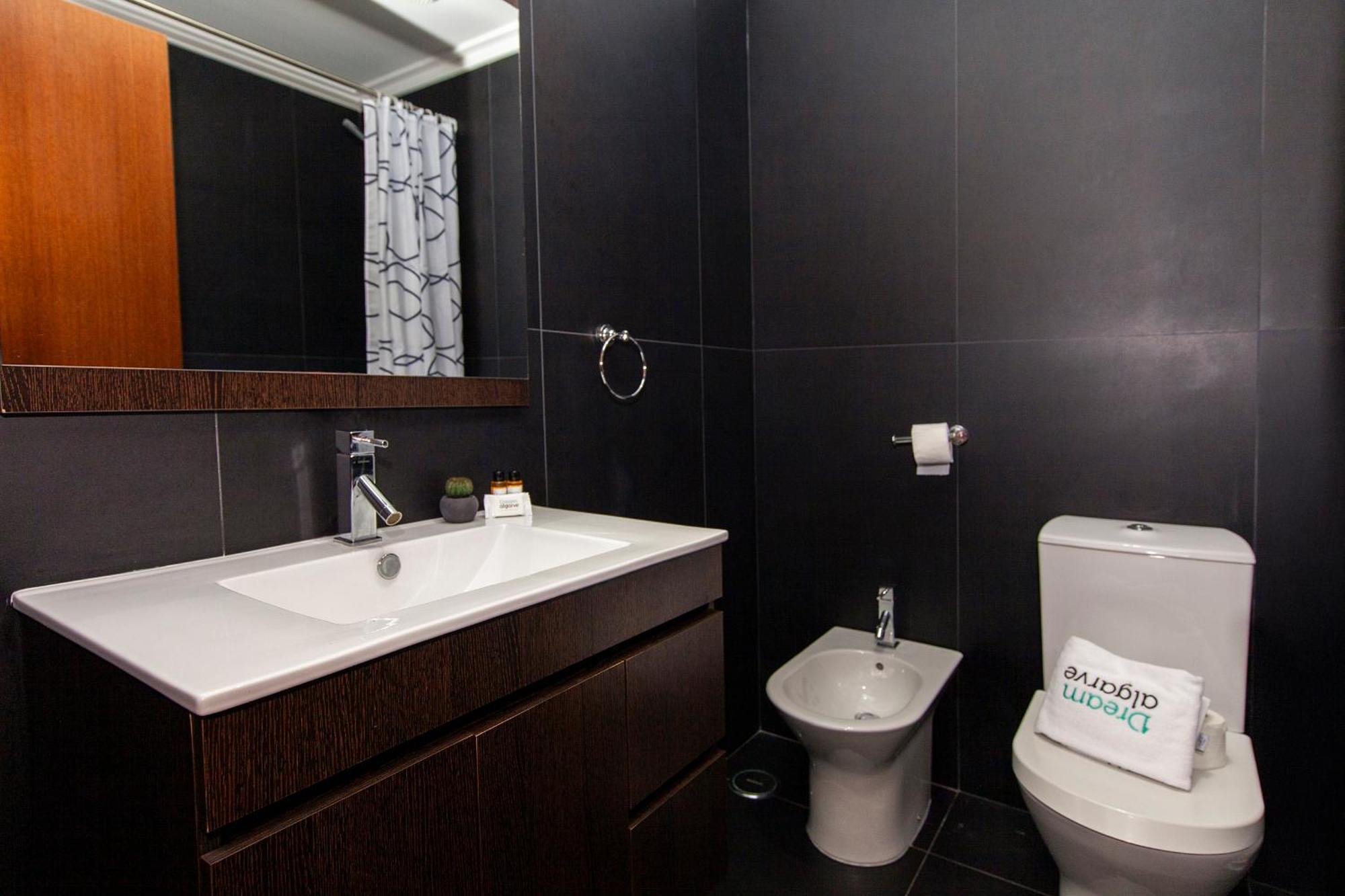 B04 - Luxury 2 Bed W Terrace Pool Apartment Lagos Exterior photo